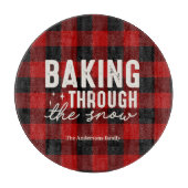 Baking Through the Snow Buffalo Plaid Christmas Snijplank (Voorkant)