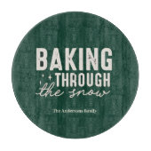 “Baking Through the Snow Personalized Forest Green Snijplank (Voorkant)