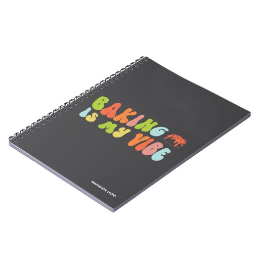 Bakken is mijn vibe, groovy en kleurrijke bakker notitieboek (Linkerzijde)