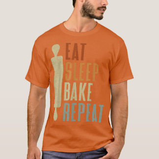 Bakkeraars die op de slaapbank zitten herhalen bak t-shirt