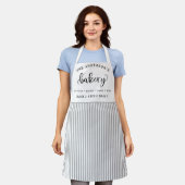 Bakkerij, Bake Fresh Daily White en Grey Stripes Schort (Gedragen)