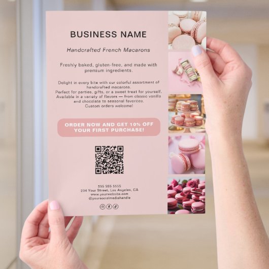 Bakkerij Custom Photo QR Social Media Business Flyer