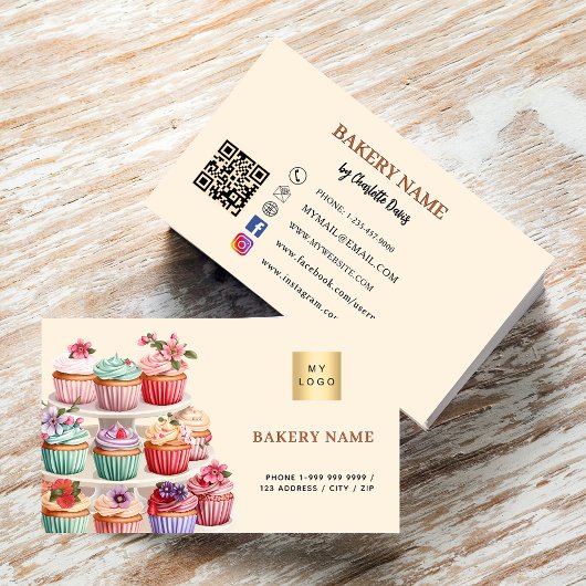 Bakkerij gebak beige crème roze QR code logo Visitekaartje