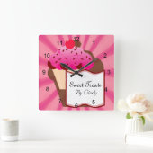 Bakkerij met zoete cupcake vierkante klok (Huis)