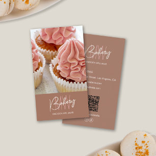 Bakkerij Monogram Logo Aangepaste Foto QR Bruin Visitekaartje