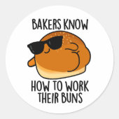 Bakkers weten hoe ze hun broodjes moeten bakken ronde sticker (Voorkant)