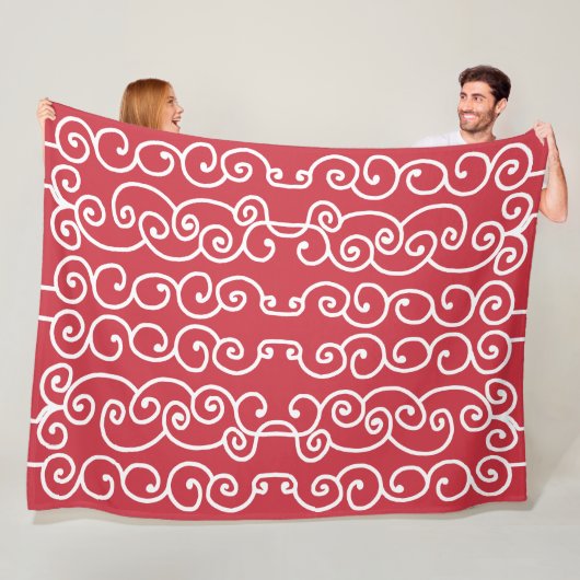 Baksteen rood met witte rollen fleece deken (In situ)