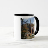 Bakstenen kerk op Minnewater Mok (Voorkant rechts)