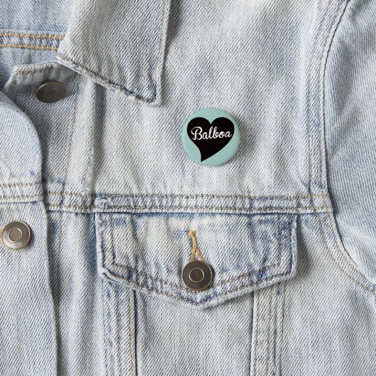 Balboa Black Heart Powder Blue Ronde Button 3,2 Cm (In situ)