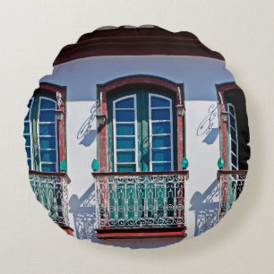 Balconieën op de gevel in Diamantina, Minas Gerais Rond Kussen