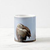 Bald Eagle (de vogel die de vogel geeft) Koffiemok (Center)