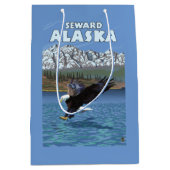 Bald Eagle Diving - Seward, Alaska Medium Cadeauzakje (Voorkant)