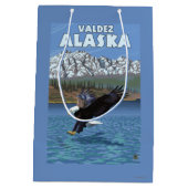 Bald Eagle Diving - Valdez, Alaska Medium Cadeauzakje (Achterkant)