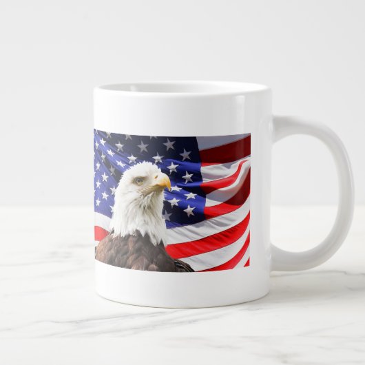 Bald Eagle en de Amerikaanse vlag Grote Koffiekop (Rechts)