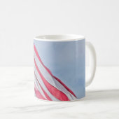 Bald Eagle en de Amerikaanse vlag Koffiemok (Voorkant rechts)