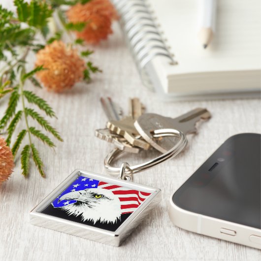Bald Eagle en de Amerikaanse vlag Sleutelhanger (Zijkant)