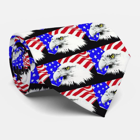 Bald Eagle en de Amerikaanse vlag Stropdas (Opgerold)