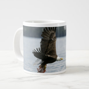 Bald Eagle Fish Retrieval Grote Koffiekop