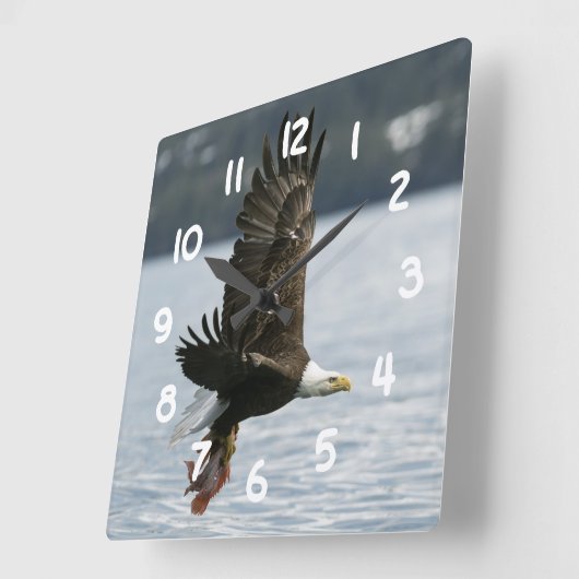 Bald Eagle Fish Retrieval Vierkante Klok (Hoek)
