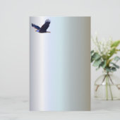 Bald Eagle Flying Briefpapier (Staand voorkant)