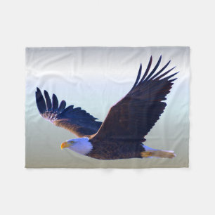 Bald Eagle Flying Fleece Deken