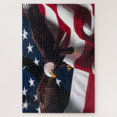 Bald Eagle flying in front and looking Legpuzzel (Verticaal)