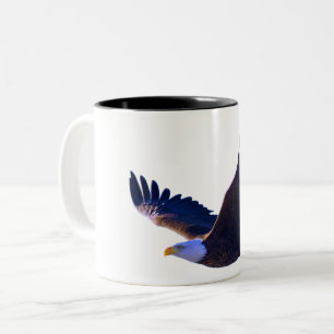 Bald Eagle Flying Tweekleurige Koffiemok