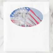 Bald Eagle Head en de Amerikaanse vlag Ovale Sticker (Tas)