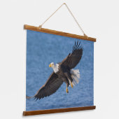 Bald eagle in flight hangend wandkleed (Gebogen)