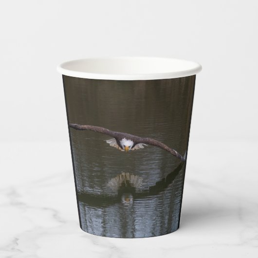 Bald Eagle in Flight Paper Cups Papieren Bekers (Achterkant)