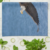 Bald eagle in flight theedoek (Gevouwen)