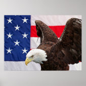 Bald Eagle met de Amerikaanse vlag Poster (Voorkant)
