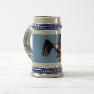 Bald Eagle met een vis Bierpul