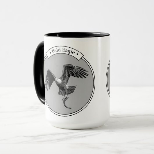 Bald Eagle met een vis Mok (Voorkant links)