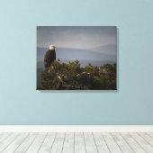 Bald Eagle on Tree Top Wrapped Canvas Afdruk (Insitu (Houten vloer))