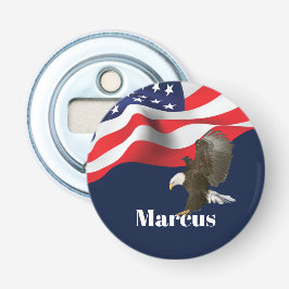 Bald Eagle over Amerikaanse vlag Button Flesopener