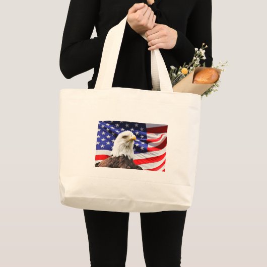 Bald Eagle over Amerikaanse vlag Grote Tote Bag (Voorkant (product))