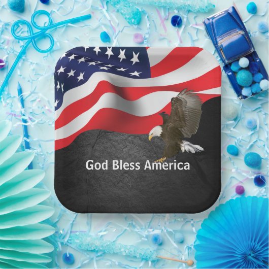 Bald Eagle over Amerikaanse vlag Papieren Bordje (Feest)