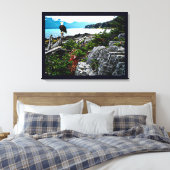 Bald Eagle over de kust van Alaska Canvas Afdruk (Insitu (Slaapkamer))