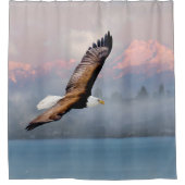Bald Eagle over Olympische bergen Washington Douchegordijn (Voorkant)