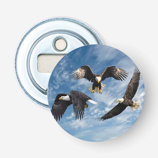 Bald Eagle Soaring Button Flesopener (Voorkant)