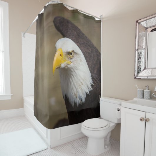 Bald Eagle Spirit – Bold Statement Shower Curtain Douchegordijn (In situ)