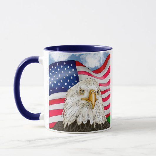 Bald Eagle voor de Amerikaanse vlag Patriottische Mok (Links)