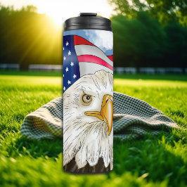 Bald Eagle voor de Amerikaanse vlag Patriottische  Thermosbeker