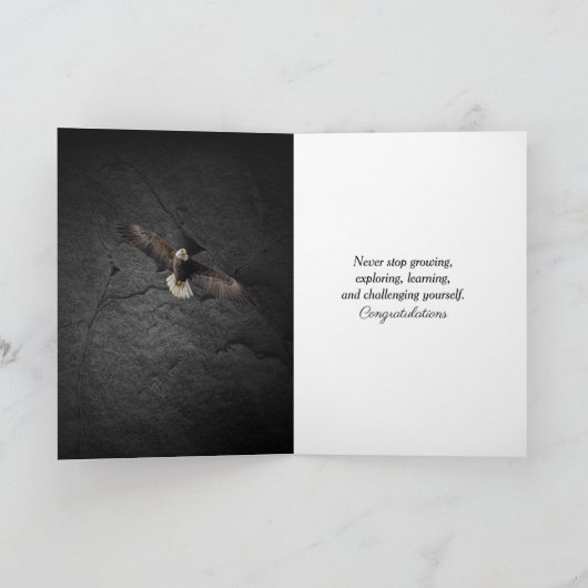 Bald Eagle with 2026 Graduation Diploma Kaart (Binnen)