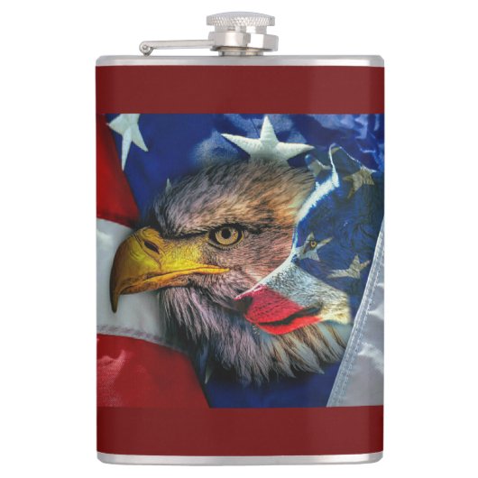 Bald Eagle Wolf American Flag Heupfles (Voorkant)