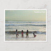 Balinese Girls Beach Fun Postcard Feestdagenkaart (Voorkant)