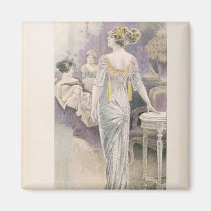 Ball gown, van "Les Grandes Modes de Paris" Magneet