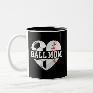 Ball mam Shirt Heart Funny Baseball Soccer Mam Tweekleurige Koffiemok