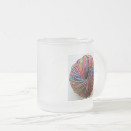 Ball of Yarn Matglas Koffiemok (Voorkant rechts)